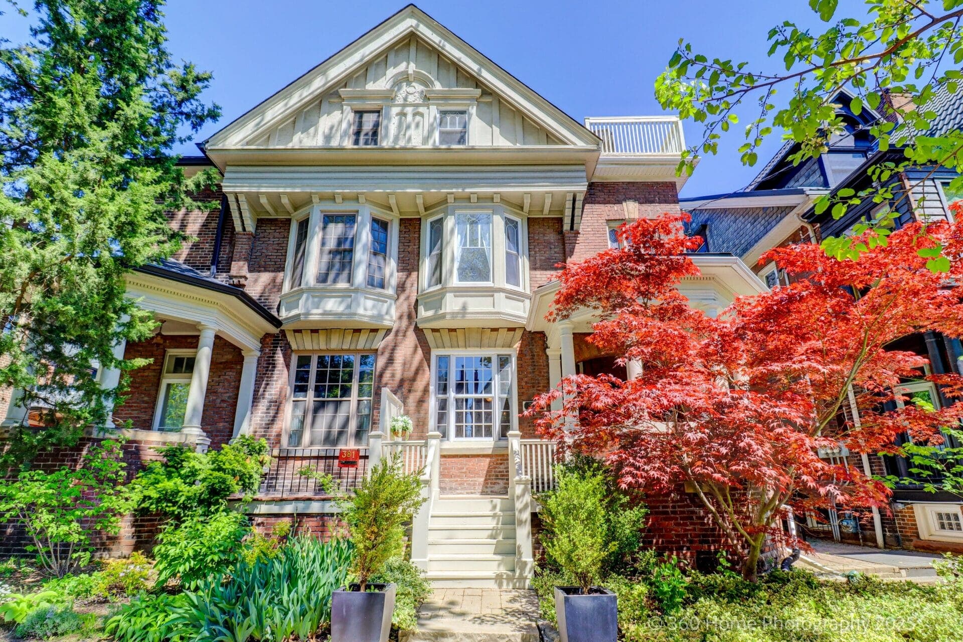 379-huron-street-toronto