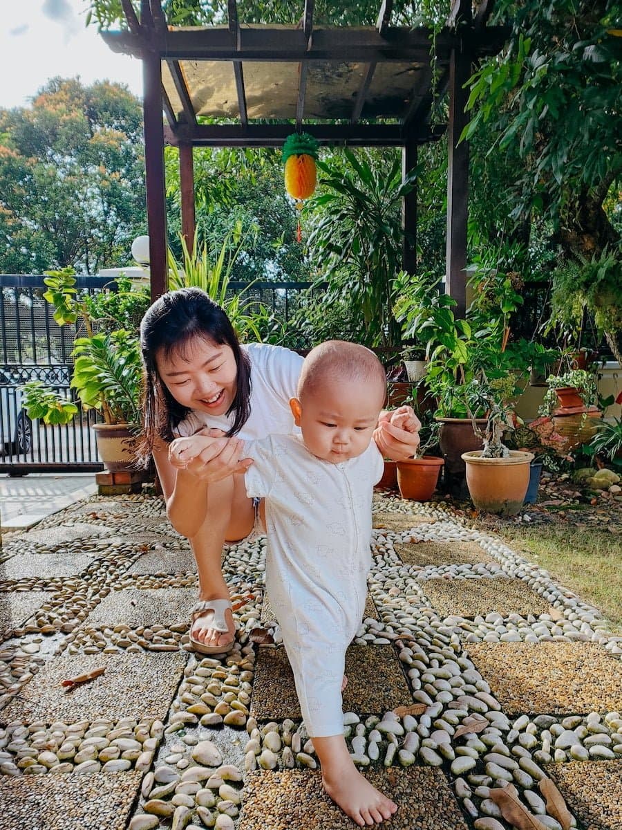 On the Road: Baby Health Tips for Long Car Rides